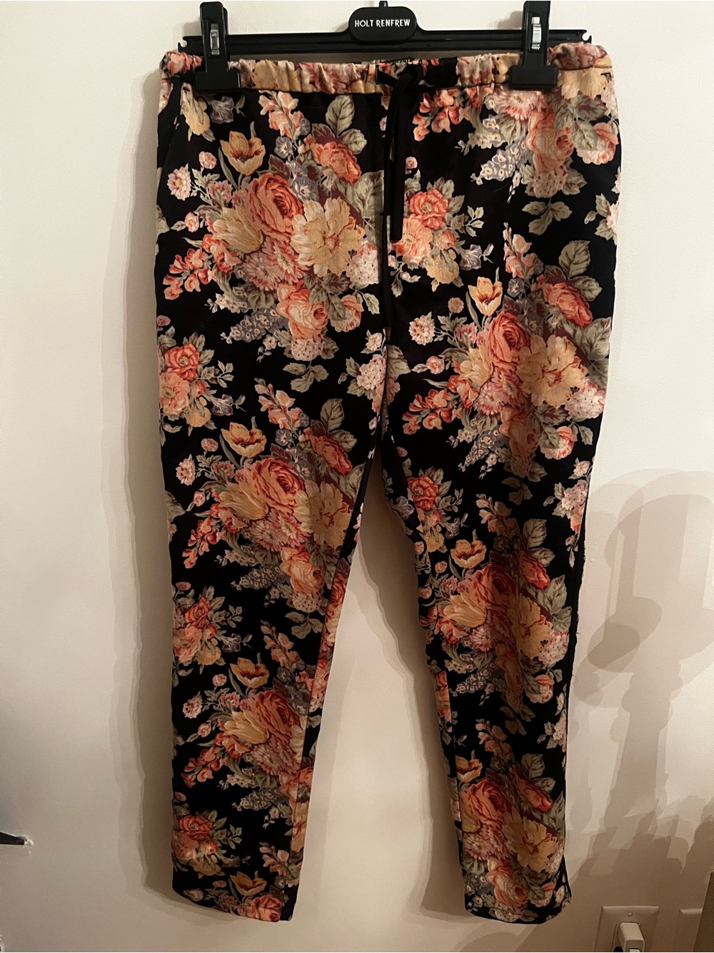 Maison Scotch flora Pant - Blk w Peach & Cream Flowers with black side stripe